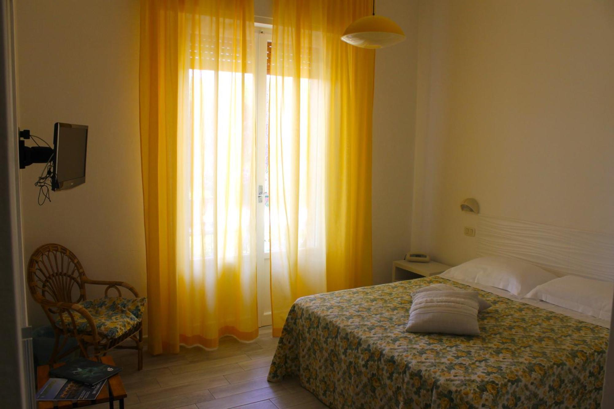 Residence Delle Nazioni 프린시피나 아 마레 외부 사진
