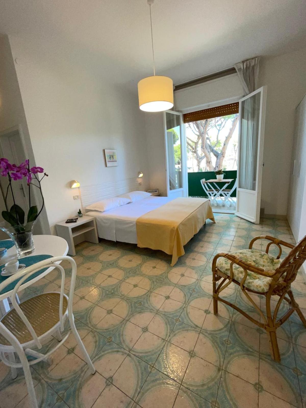 Residence Delle Nazioni 프린시피나 아 마레 외부 사진